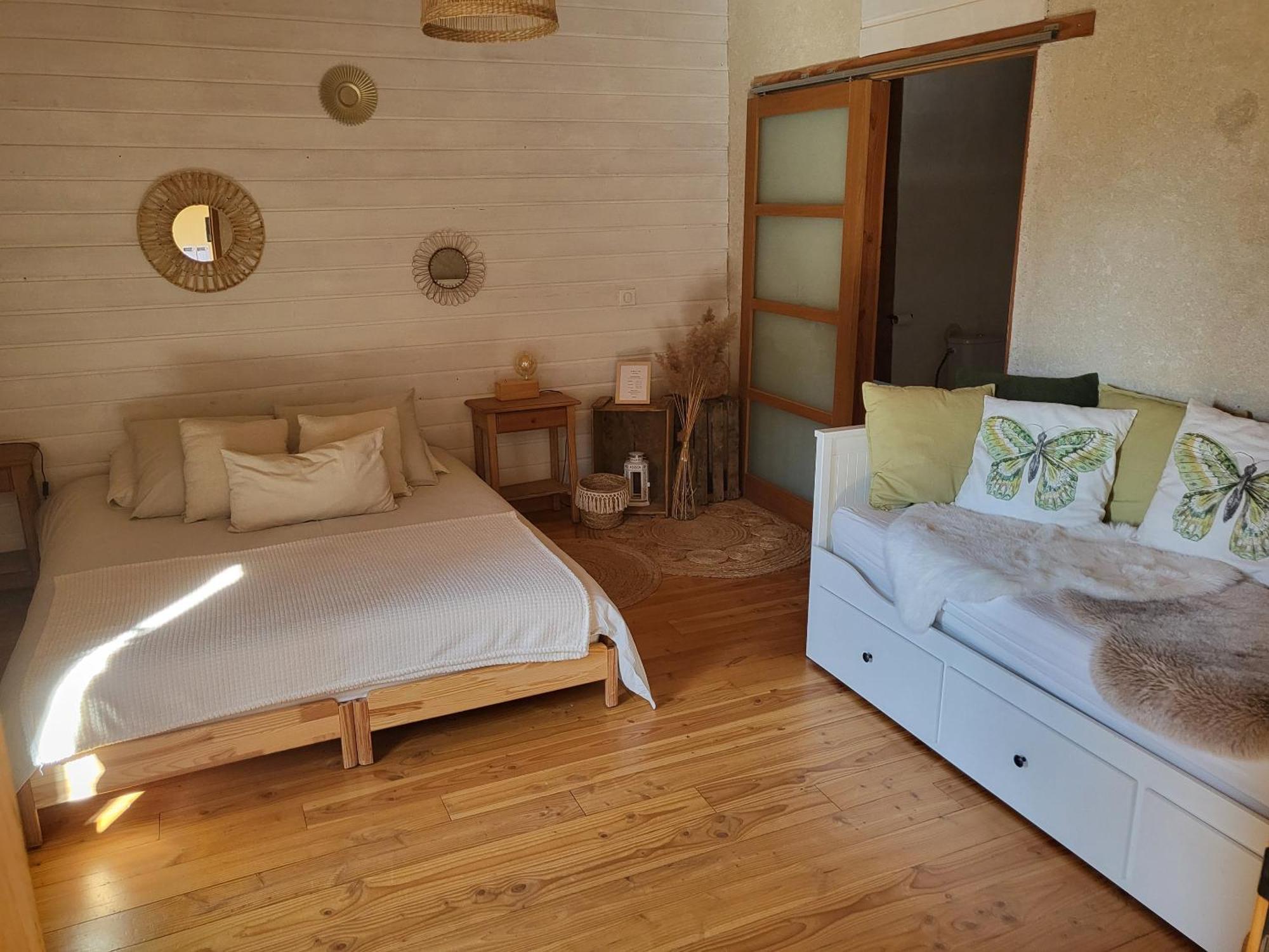Le Grenier A Ble Hotel Satillieu Phòng bức ảnh