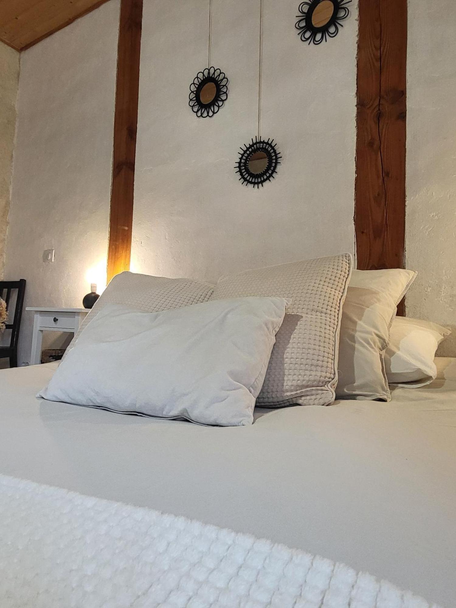 Le Grenier A Ble Hotel Satillieu Phòng bức ảnh